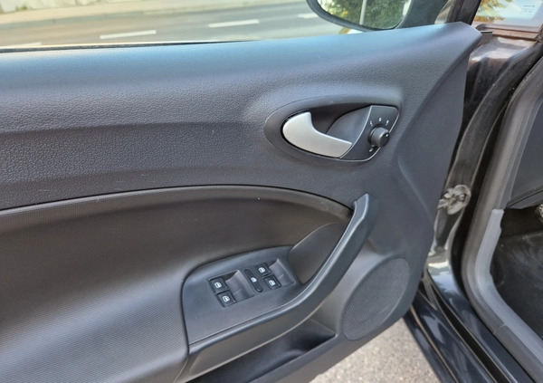Seat Ibiza cena 18500 przebieg: 185000, rok produkcji 2010 z Kraków małe 172